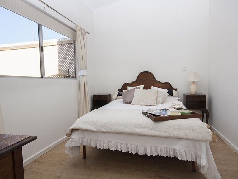 25 Charles Terrace, Wallaroo SA 5556