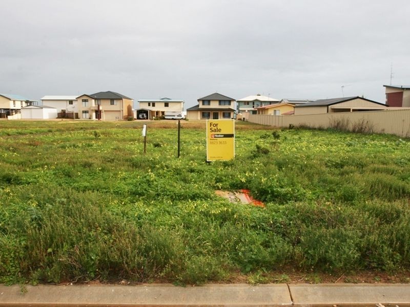 5 Stevens Drive, North Beach SA 5556