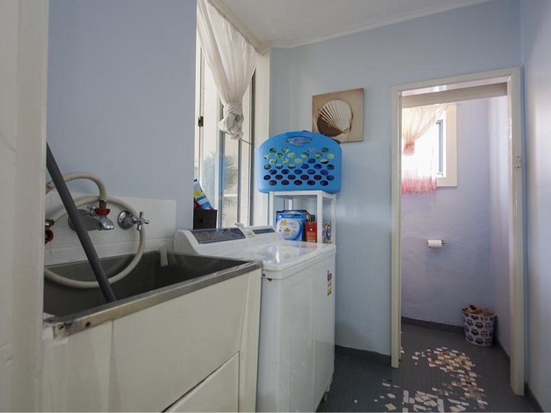 9 Stirling Street, Wallaroo SA 5556