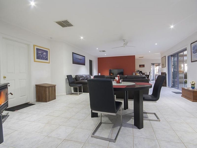 5 Gilmore Crescent, Wallaroo SA 5556