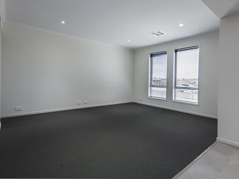 69 Pommern Way, Wallaroo SA 5556