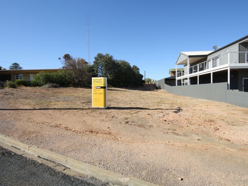 3 Carleton Crescent, Wallaroo SA 5556