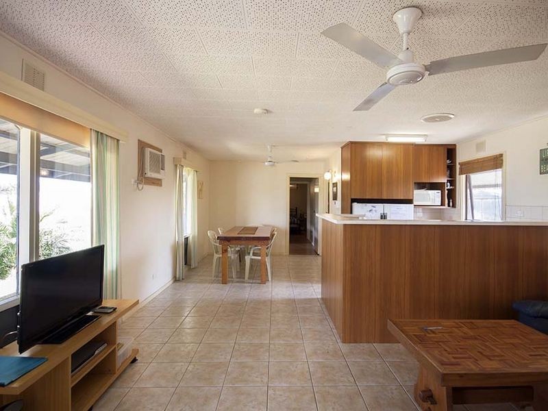 8 Woodforde Drive, North Beach SA 5556