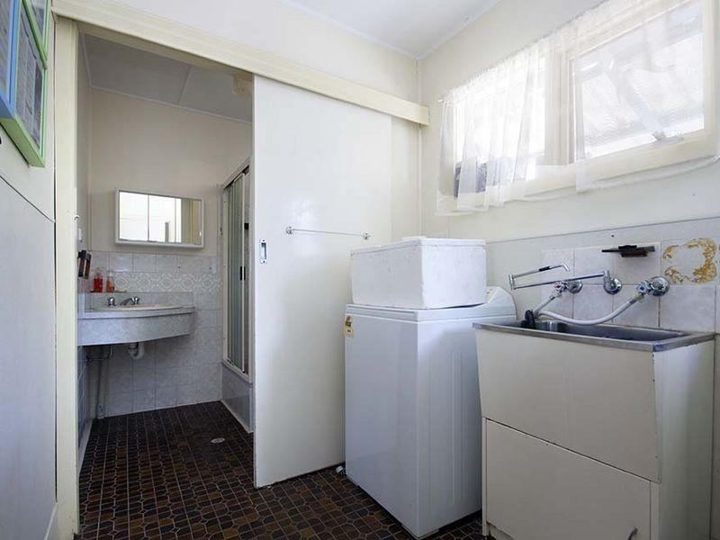 8 Woodforde Drive, North Beach SA 5556
