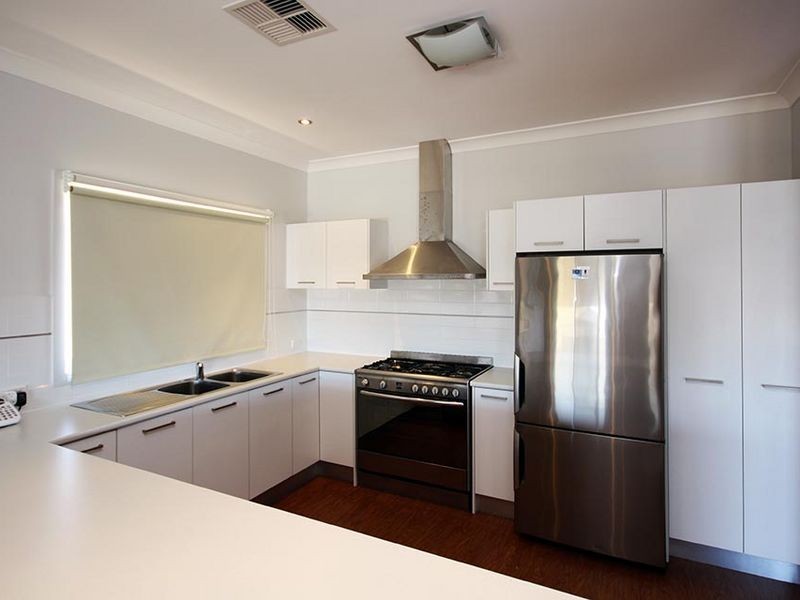 12 Islesworth Street, North Beach SA 5556