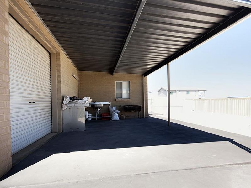 12 Islesworth Street, North Beach SA 5556