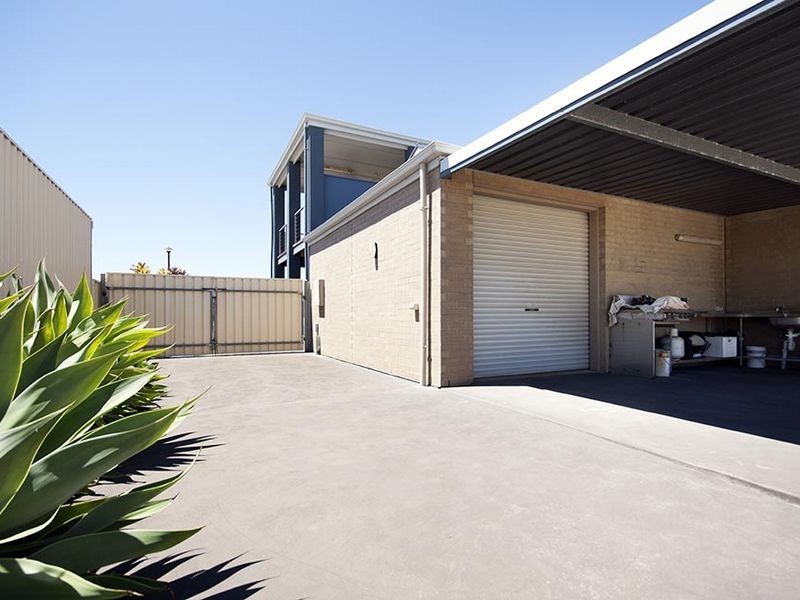 12 Islesworth Street, North Beach SA 5556