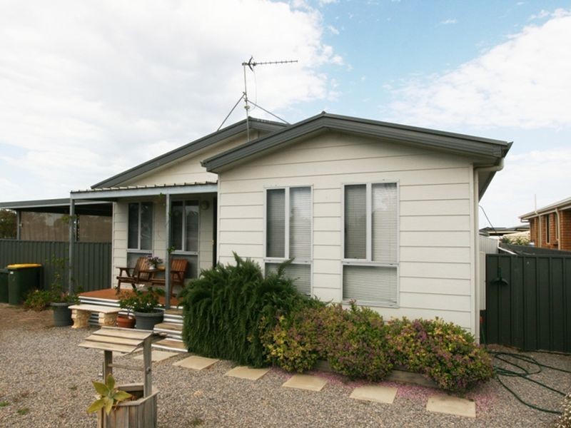 17 Evans Road North, Wallaroo SA 5556