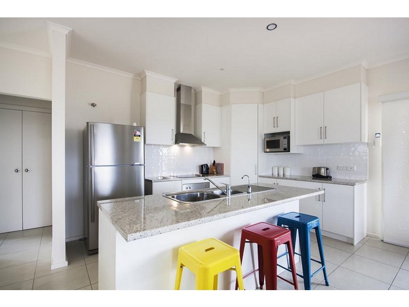 1 Jessica Place, North Beach SA 5556