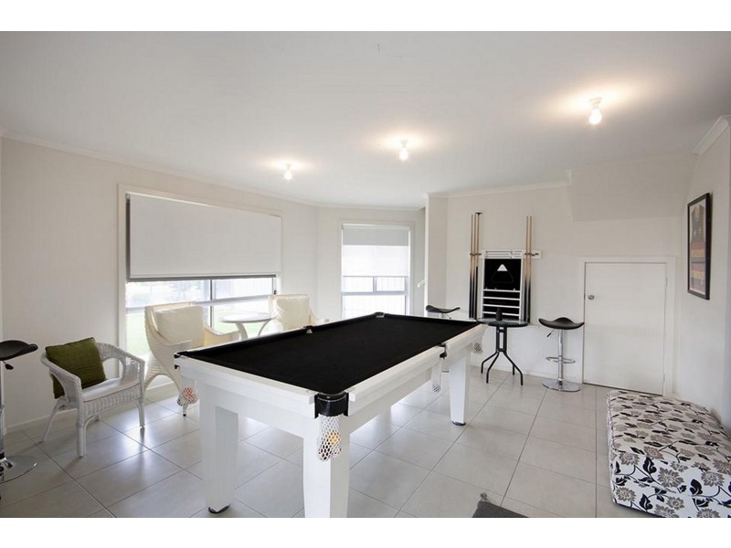 1 Jessica Place, North Beach SA 5556