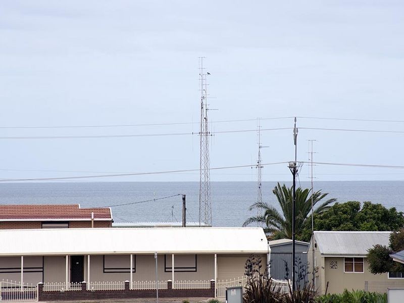 1 Jessica Place, North Beach SA 5556