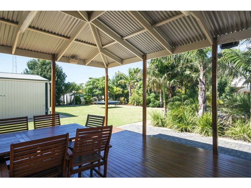 16 Diagonal Rd, Wallaroo SA 5556