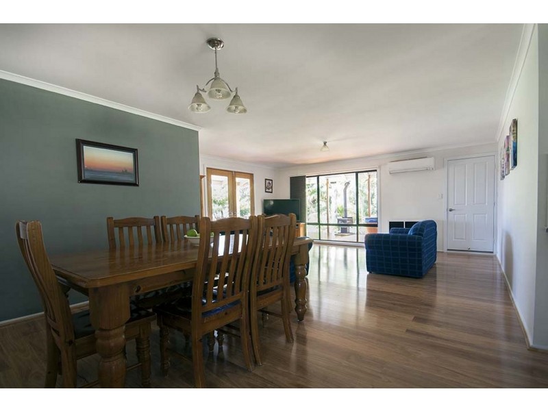 16 Diagonal Rd, Wallaroo SA 5556
