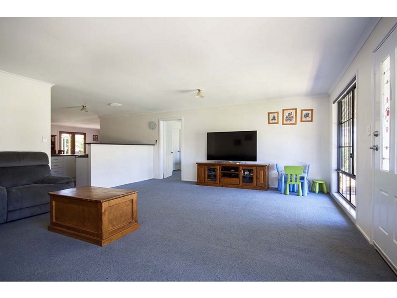 16 Diagonal Rd, Wallaroo SA 5556