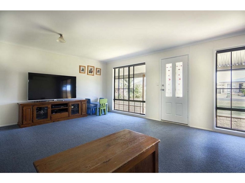 16 Diagonal Rd, Wallaroo SA 5556