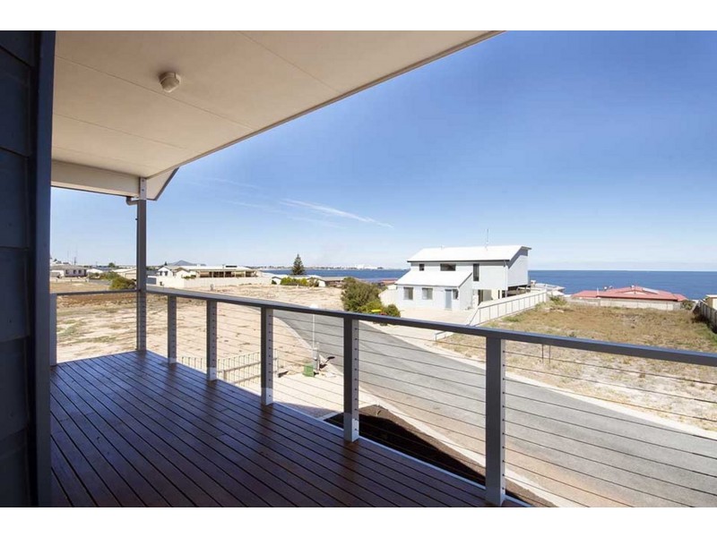 12 Rose Avenue, North Beach SA 5556