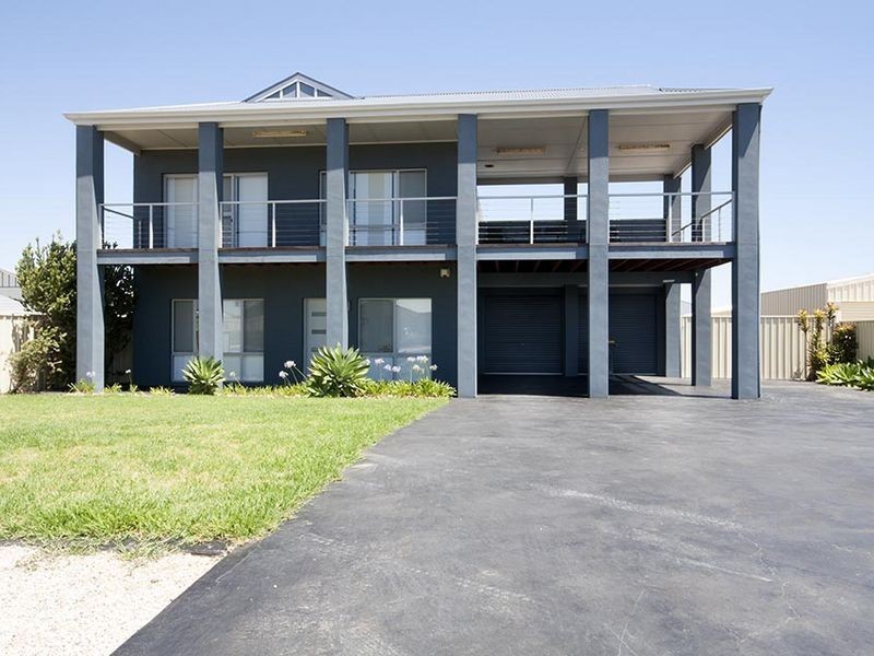 12 Islesworth Street, North Beach SA 5556