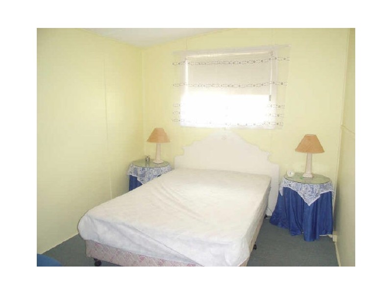 6 Clayton Drive, North Beach SA 5556