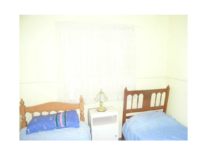 6 Clayton Drive, North Beach SA 5556