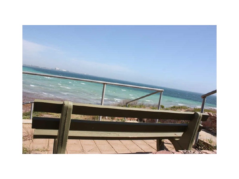 4 Riley Road, Wallaroo SA 5556