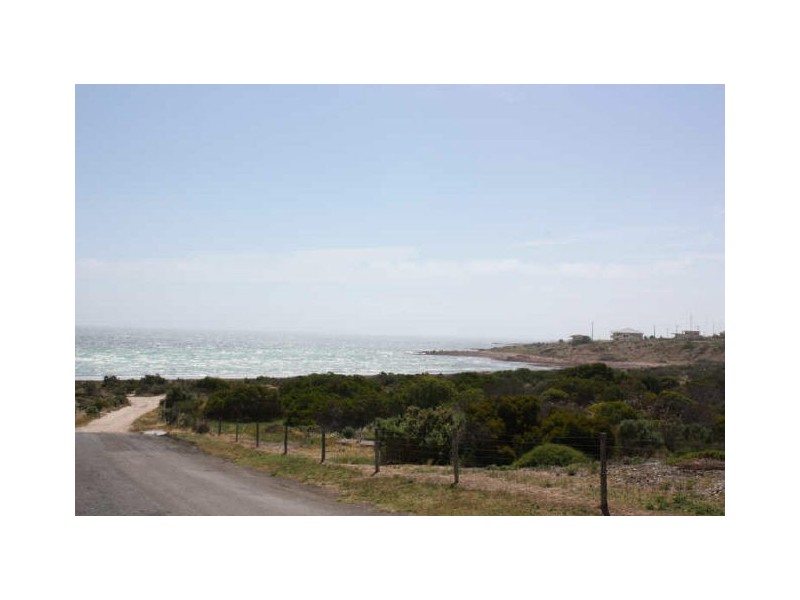 4 Riley Road, Wallaroo SA 5556