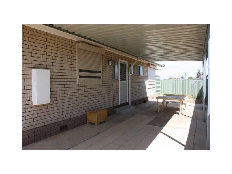 4 Riley Road, Wallaroo SA 5556