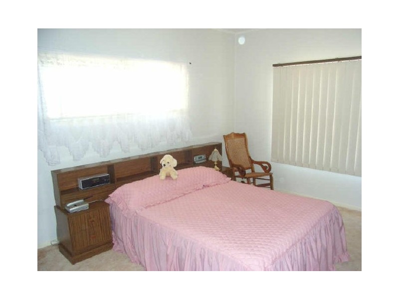 16 Carleton Crescent, Wallaroo SA 5556