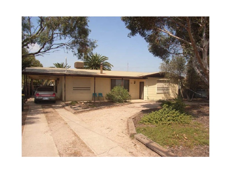 50 Kadina Road, Wallaroo SA 5556