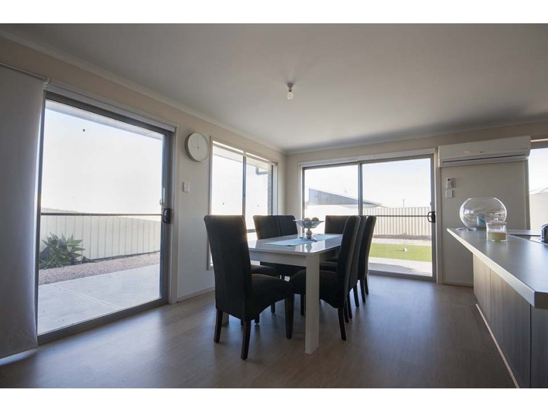 5 Dovenby Street, North Beach SA 5556