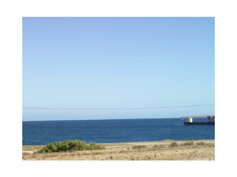 4 Warmington Esplanade, Wallaroo SA 5556
