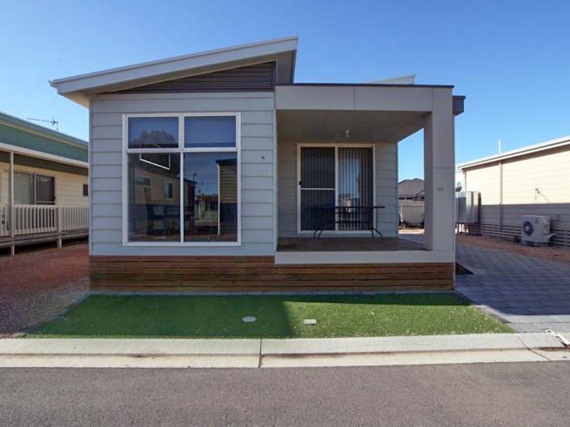 Cabin 32 North Beach Tourist Park, Wallaroo SA 5556