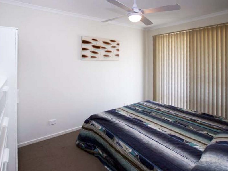 Cabin 32 North Beach Tourist Park, Wallaroo SA 5556