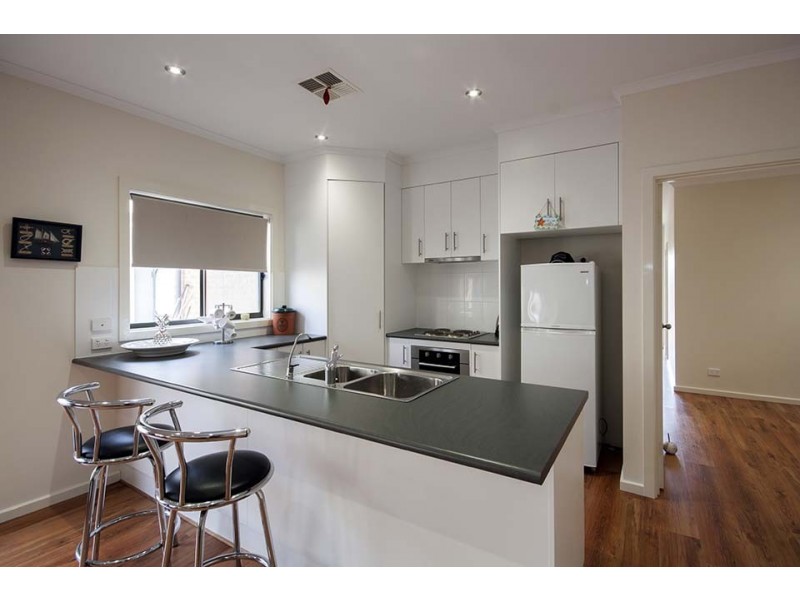 4 Meander Way, North Beach SA 5556
