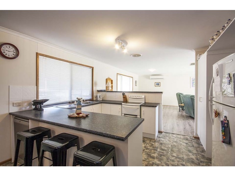 16 George Street, Wallaroo SA 5556