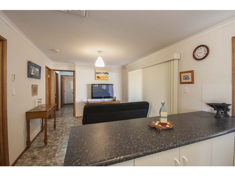 16 George Street, Wallaroo SA 5556