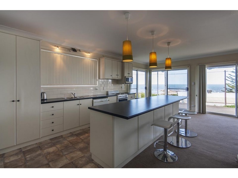 2 Reserve Drive, North Beach SA 5556