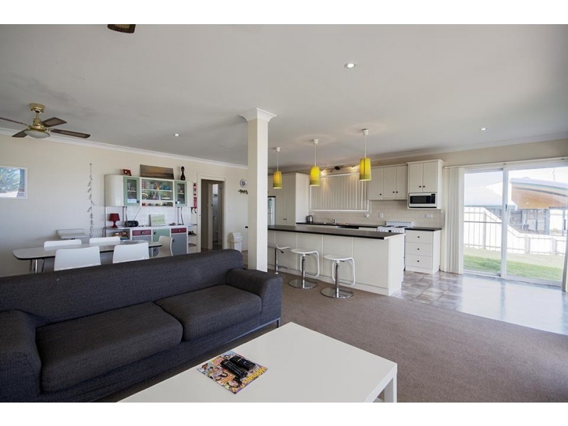 2 Reserve Drive, North Beach SA 5556