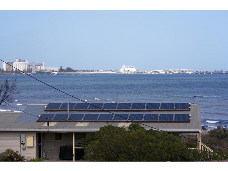 2 Reserve Drive, North Beach SA 5556