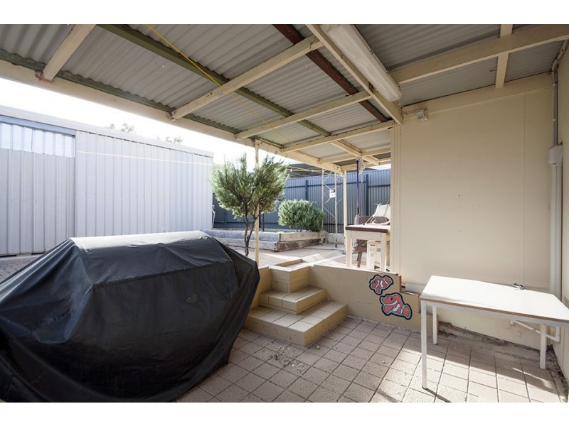 14 Esplanade, North Beach SA 5556