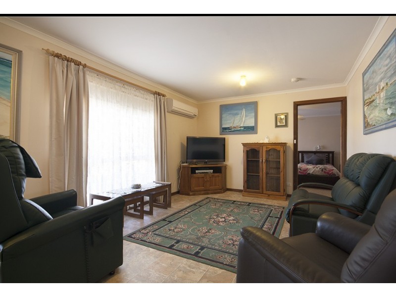 11 Wales Street, Wallaroo SA 5556