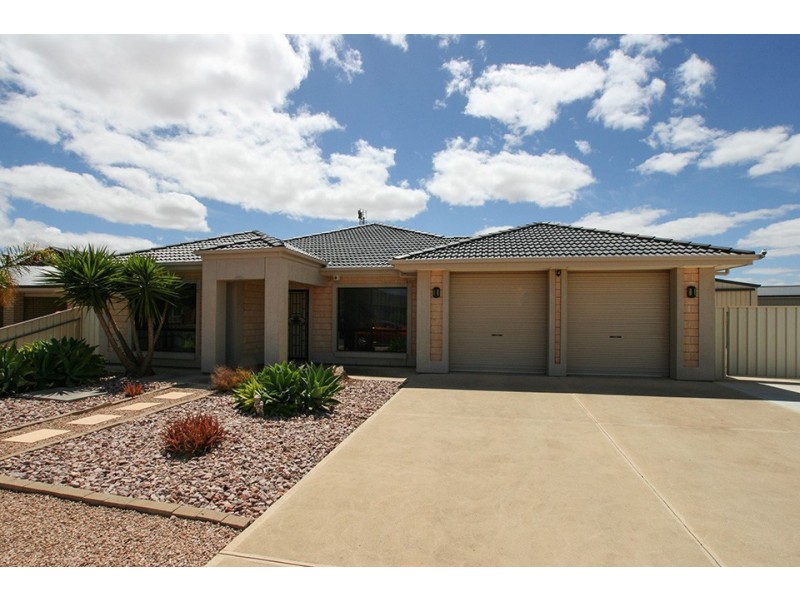 22 Clarke Street, Wallaroo SA 5556