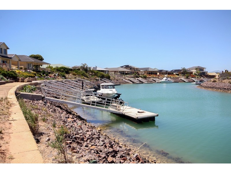18 Genoa Place, Wallaroo SA 5556