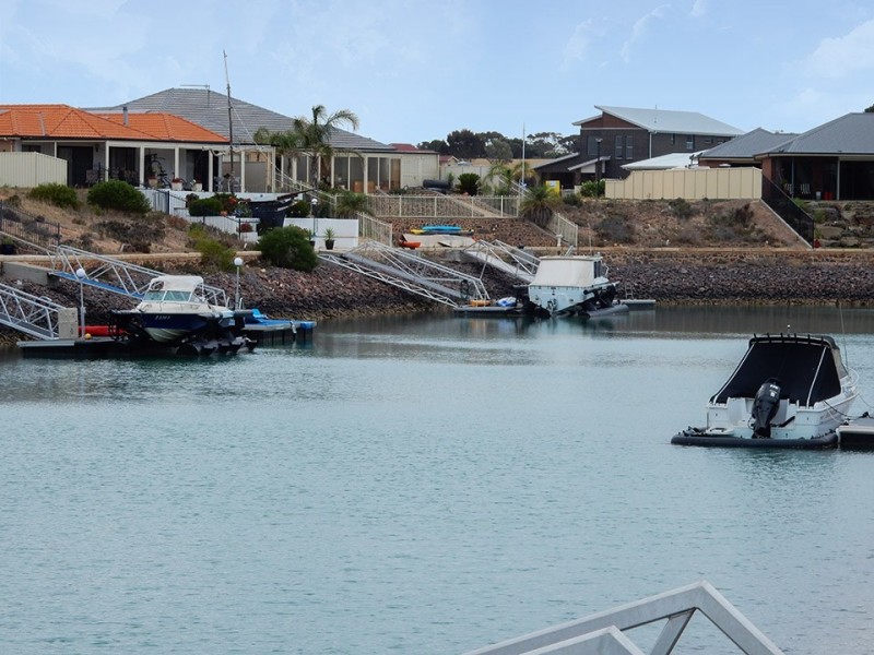 18 Genoa Place, Wallaroo SA 5556