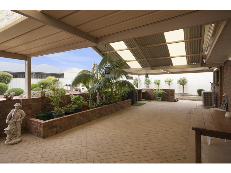 14 Gilmore Crescent, Wallaroo SA 5556