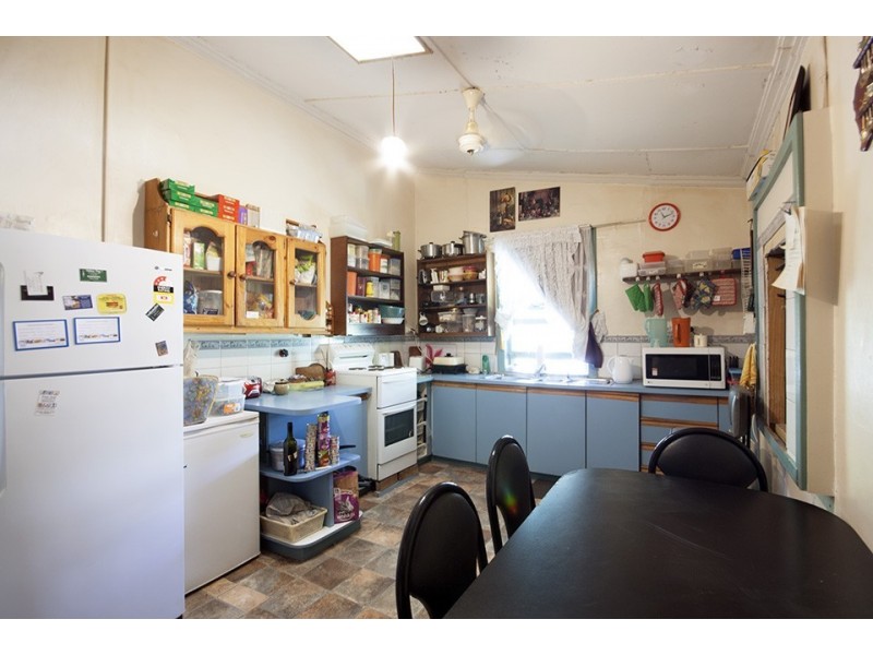 12 Mair St, Wallaroo SA 5556