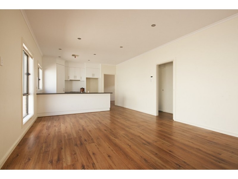 4 Meander Way, North Beach SA 5556