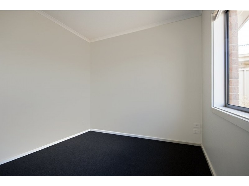 4 Meander Way, North Beach SA 5556