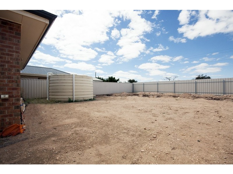 4 Meander Way, North Beach SA 5556