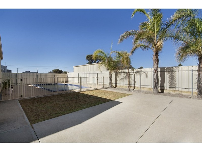 9 William St, Wallaroo SA 5556