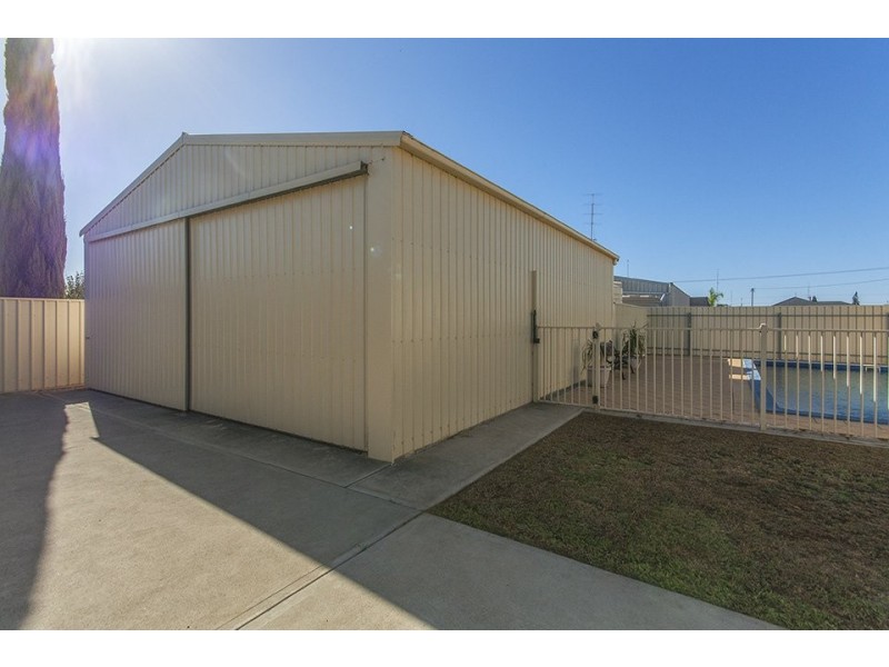 9 William St, Wallaroo SA 5556